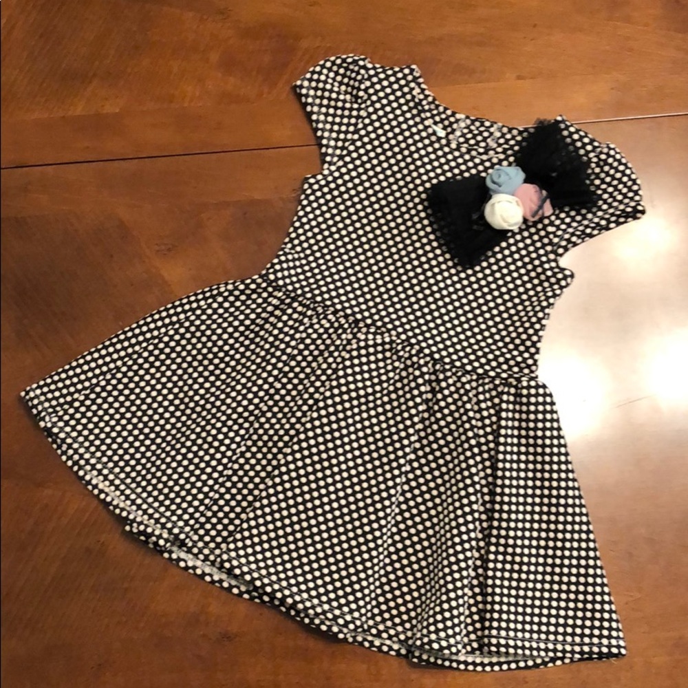 Toddler girl formal dress, black and pink. 2T